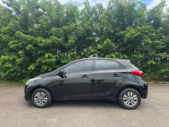 HYUNDAI HB20 1.0 COMFORT 12V FLEX 4P MANUAL